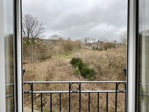 Photo 9- click for photo gallery